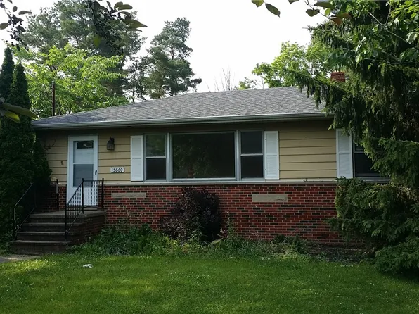 15860 Boston Rd, Strongsville, OH 44136