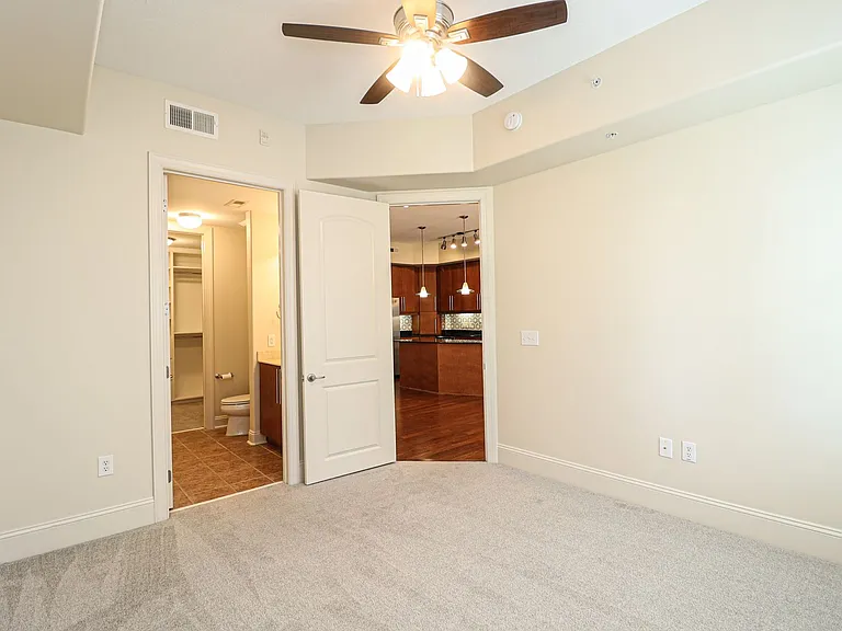 4625 Piedmont Row #402 — Photo 10