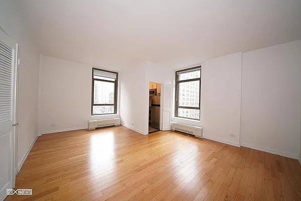 Rented by Citi Habitats | media 8