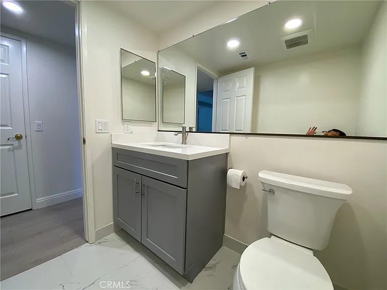 2072 Maverick Cir — Photo 16
