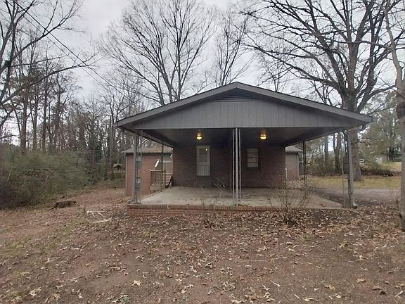 3rd image of 1536 Lilly Ln