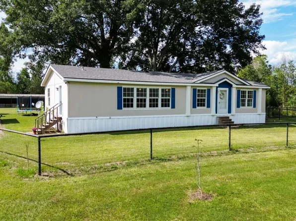 426 Cypress Rd, Arnaudville, LA 70512