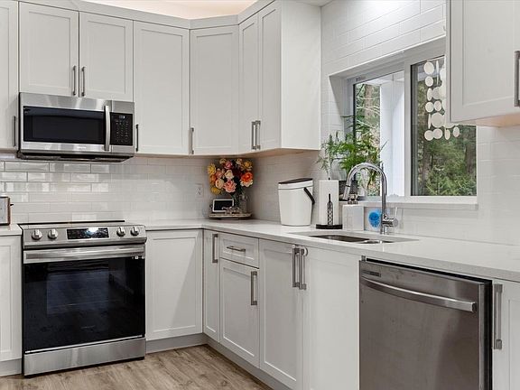 3rd image of 750 Hot Springs Rd #17