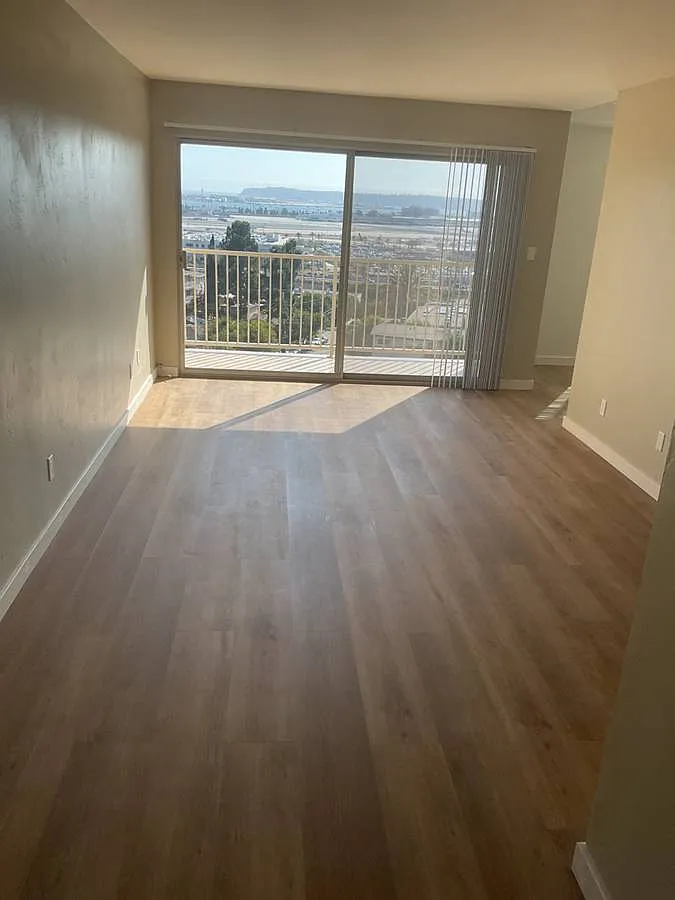 1 bed, 750 sqft, $2,295 — Photo 2