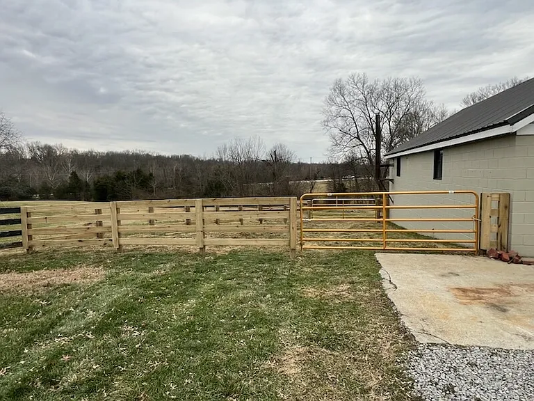 17302 Taylorsville Rd — Photo 43