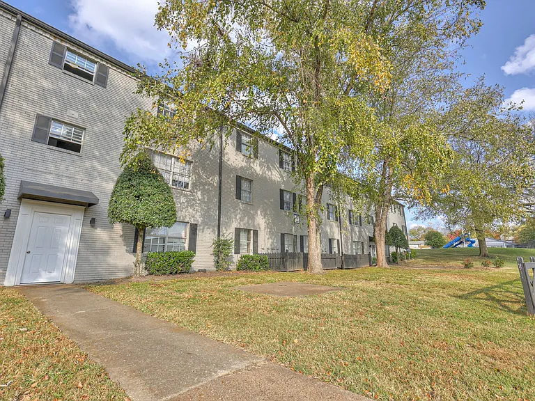 4646 Nolensville Pike — Photo 21