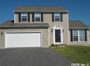 5510 Ravensthorpe Way, Clay, NY 13041