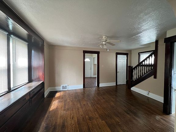 3rd image of 40 Stambaugh St