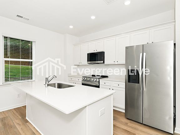 5th image of 1 Sea Grove Dr