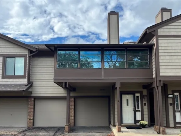 4581 Morgate Cir NW, Canton, OH 44708