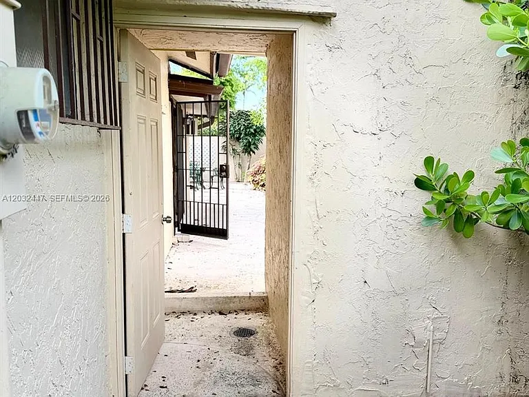9119 SW 129th Ln — Photo 40