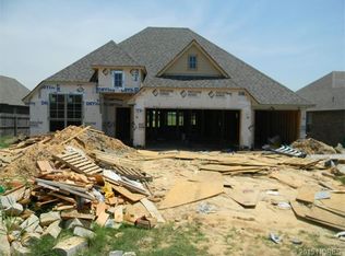 8225 N 77th Ave E, Owasso, OK 74055