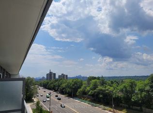 36 Manor Rd E #215, Toronto, ON M4S 1P8