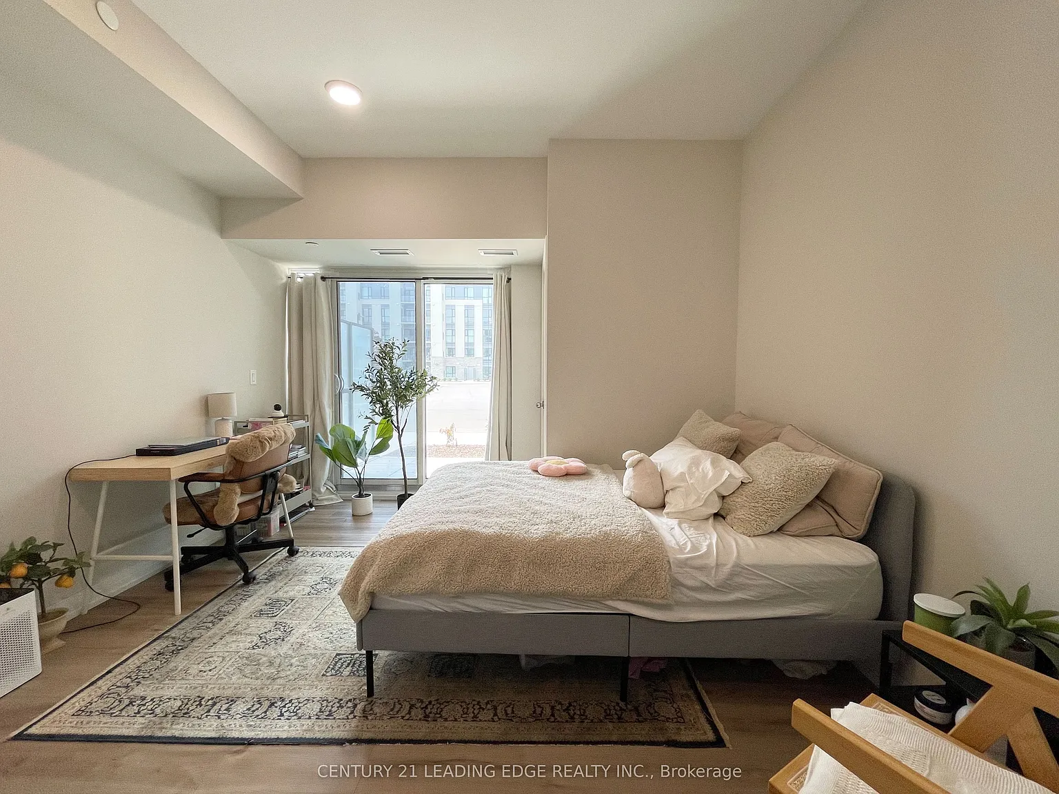 50 Herrick Ave #115 photo 1