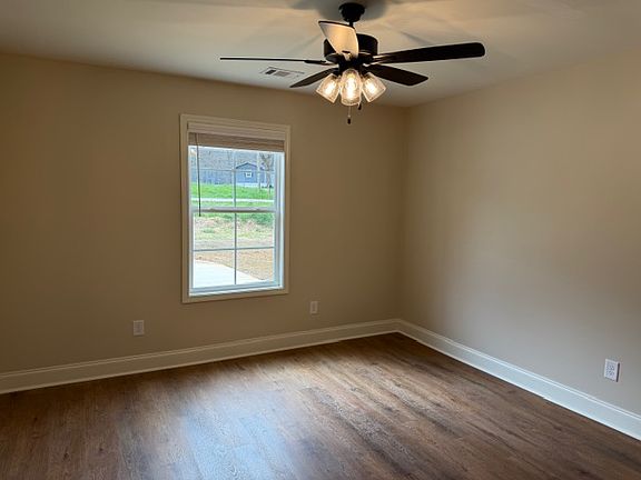 5th image of 58 Lee Road 193 #A