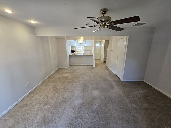 5th image of 14466 Cool Oak Ln