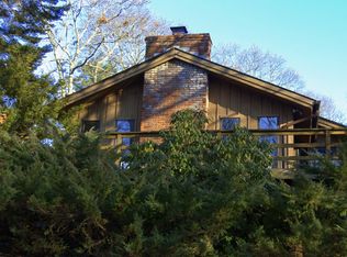 1555 Broadwaters Rd, Cutchogue, NY 11935