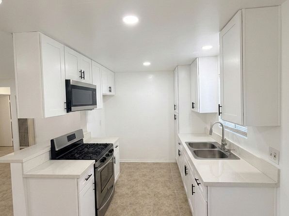 2635 Pacific St APT 1