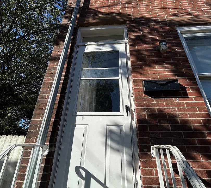 2nd image of 51 Asbury St
