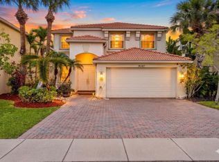 9147 Dupont Pl, Wellington, FL 33414