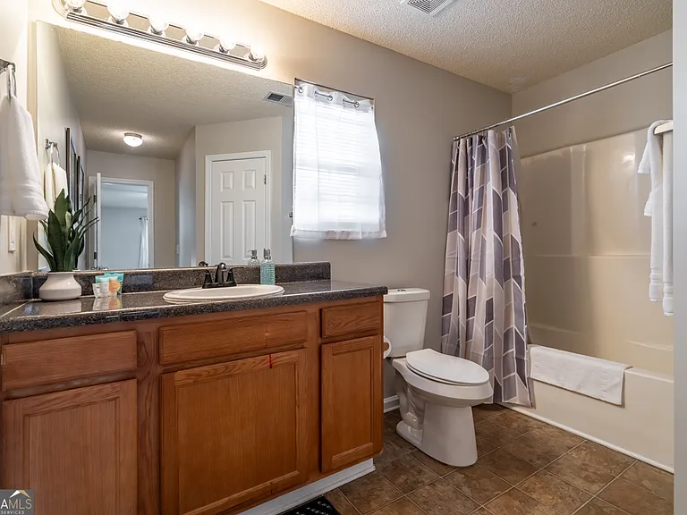 106 Middlebrook Dr — Photo 14