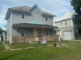 634 2nd St, Traer, IA 50675