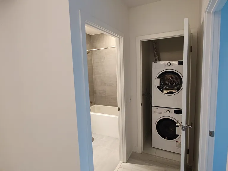 110 Broadway Ave #402S — Photo 40