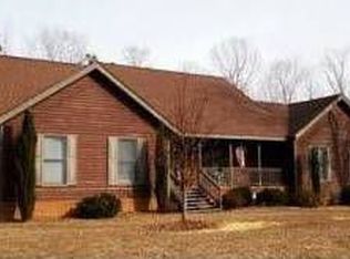 306 Marina Dr, Surry, VA 23883