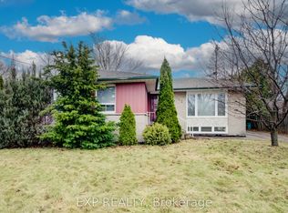 542 Trudale Ct, Oakville, ON L6L4H1