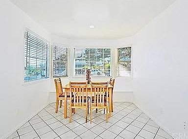 5th image of 1977 Caddington Dr