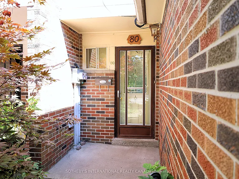 80 Halsey Ave — Photo 2