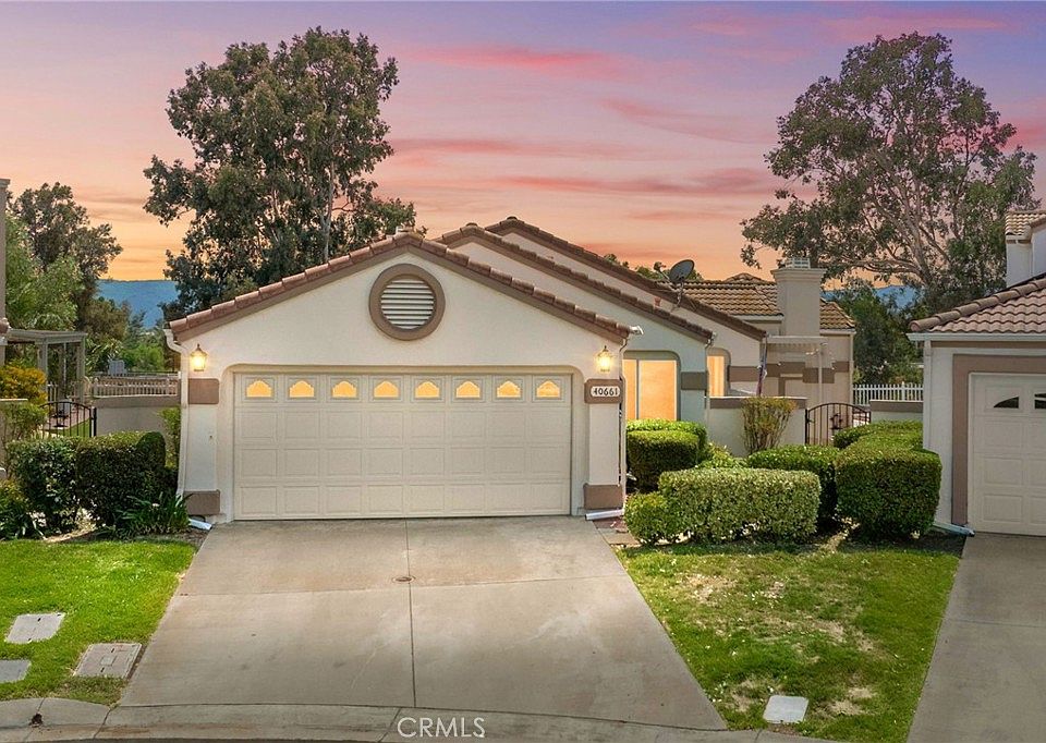 1st image of 40661 Via Amapola
