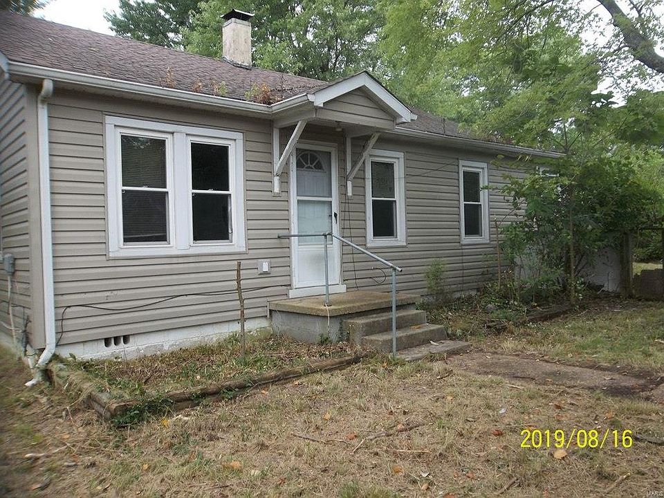 1st image of 269 Siebenman St