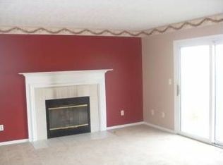 2982 Gatz Ridge Rd, Grove City, OH 43123