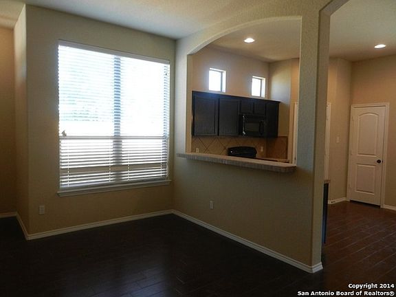5th image of 717 & 713 Creekside Circle