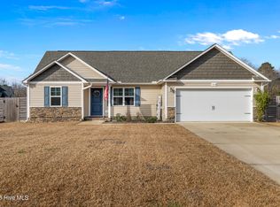 314 Sunrose Dr, Maysville, NC 28555