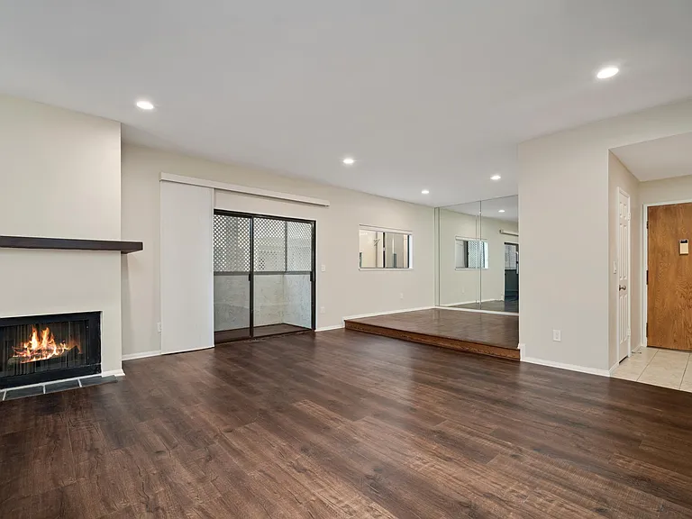 1415 Camden Ave #206 — Photo 8