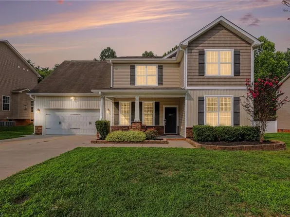 240 Water Mill Rd, Kernersville, NC 27284