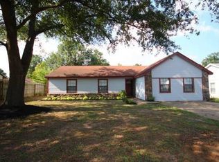6772 Greenbark Dr, Memphis, TN 38115