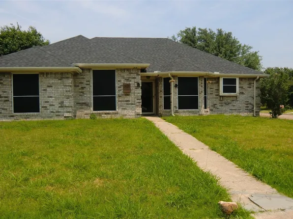 3131 Greenfield Ct, Mesquite, TX 75181