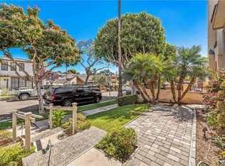 715 Iris Ave, Corona Del Mar, CA 92625