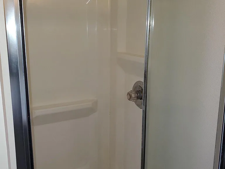 363 Elwood Ave #6 — Photo 17