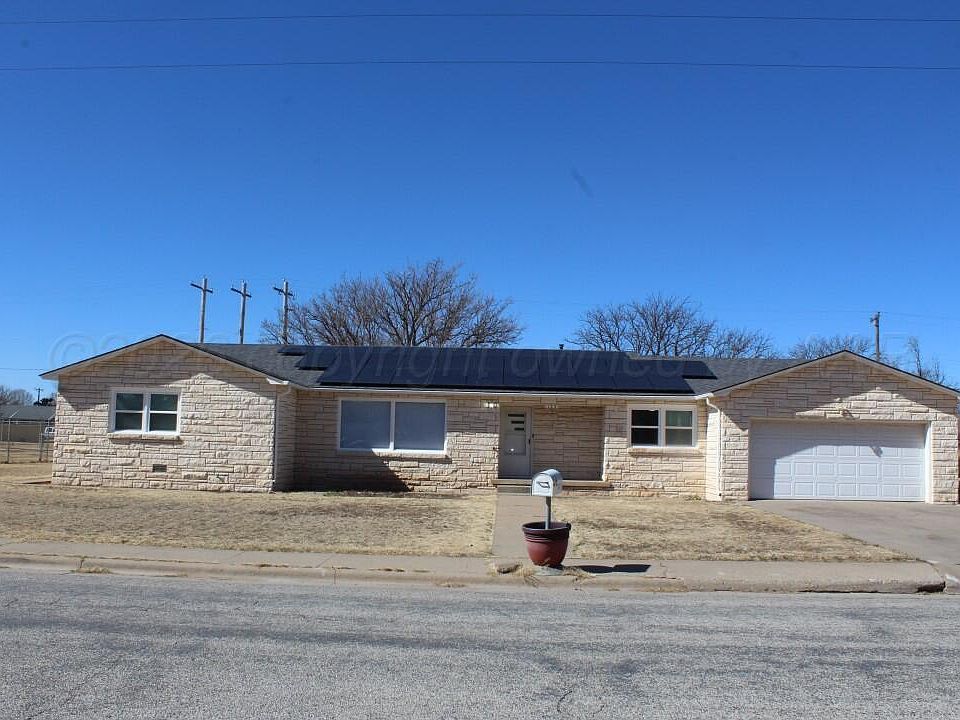 1st image of 125 D Ave
