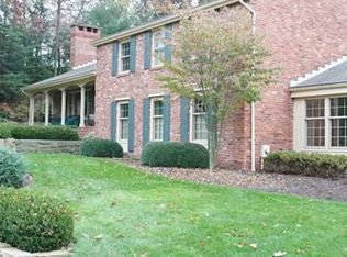110 Grouse Ln, Sewickley, PA