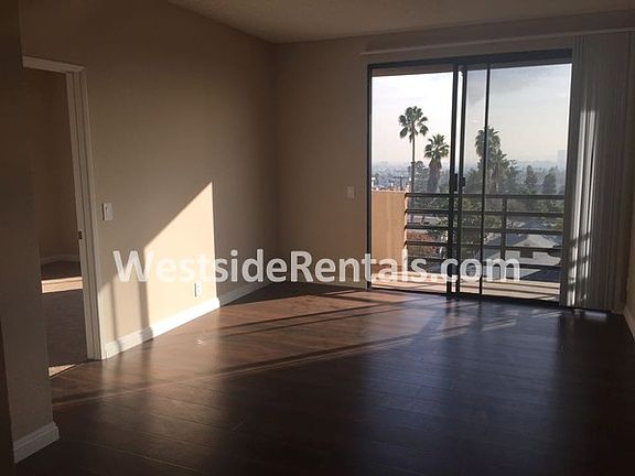 2nd image of 7428 Hollywood Blvd APT 302