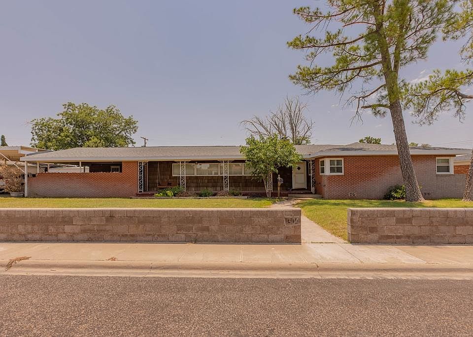 1st image of 1304 Parker Dr