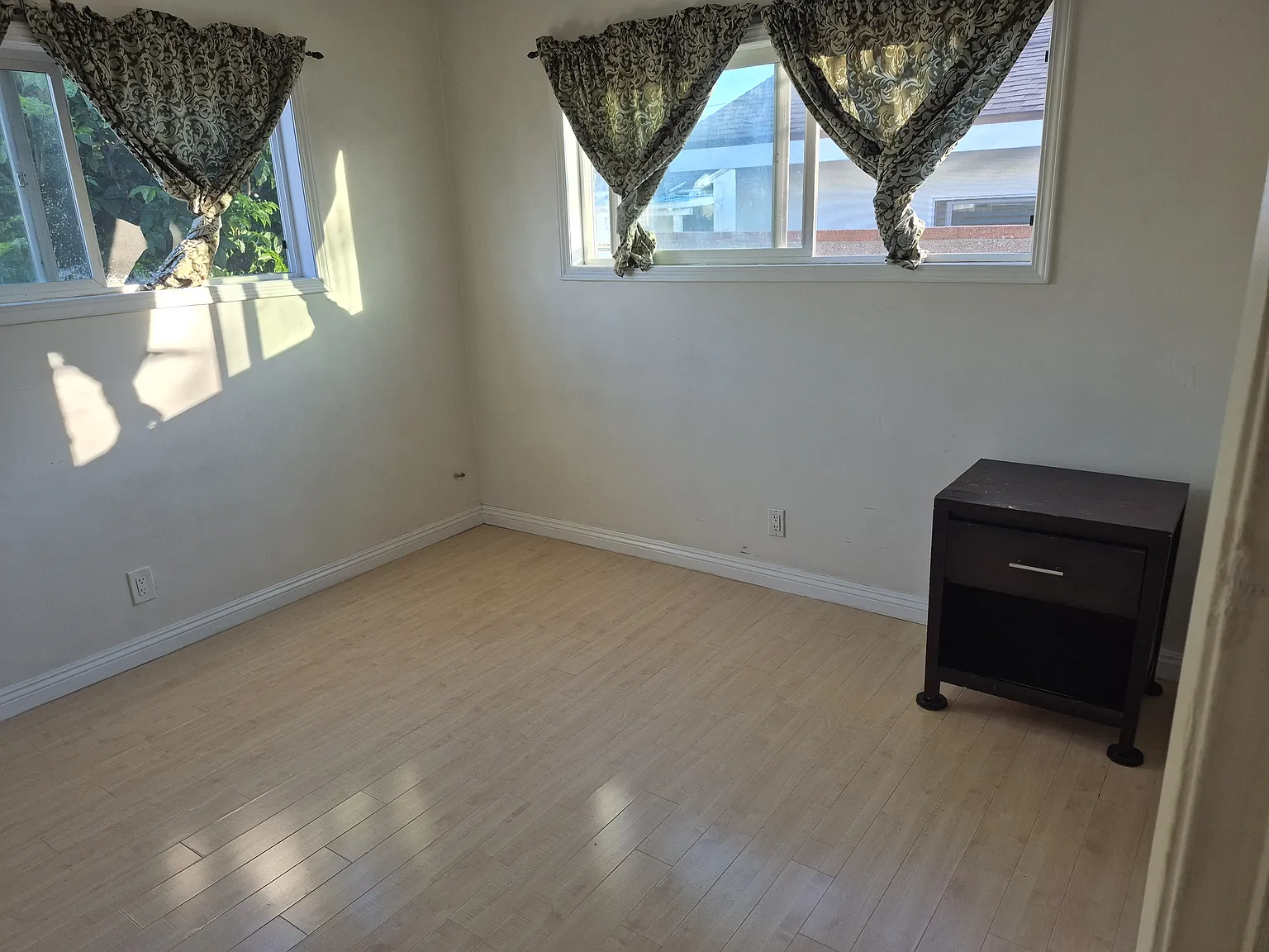 1 bed, 125 sqft, $800 — Photo 3