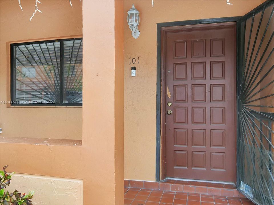 Lago Grande Condominiums Hialeah, FL Zillow