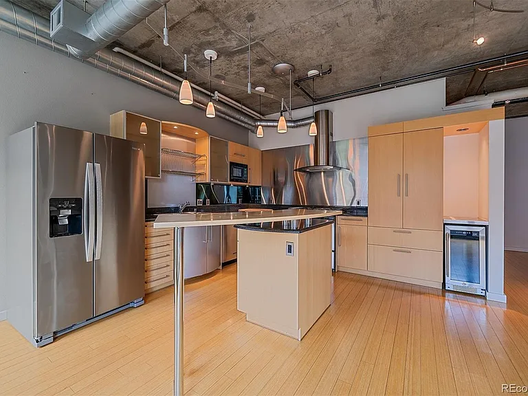 1401 Wewatta St #318 — Photo 8