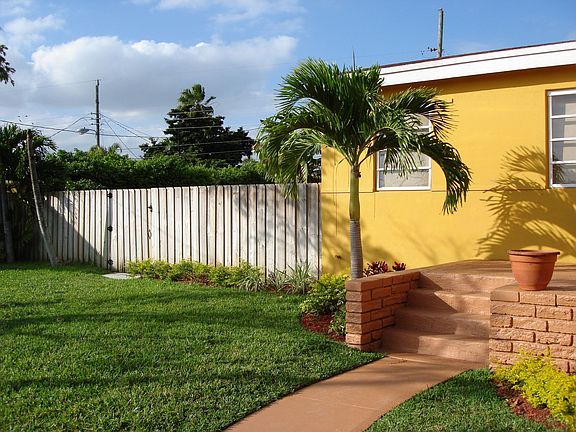 Completed fenced in patio - very private